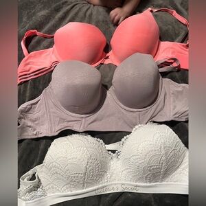 Victoria's Secret Women's Bra Set - White, Greyish Purple, Pink